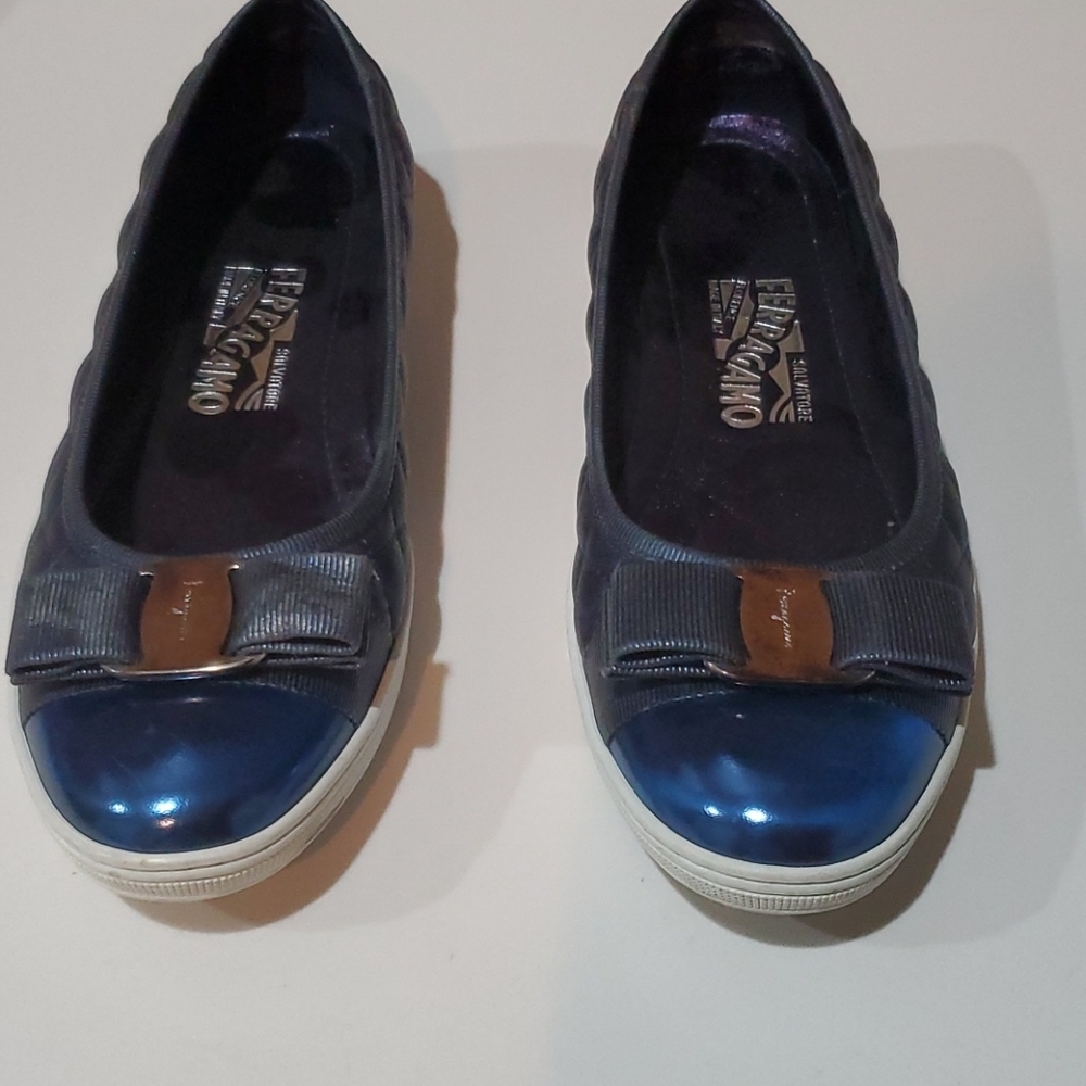 Ferragamo ladies Flats